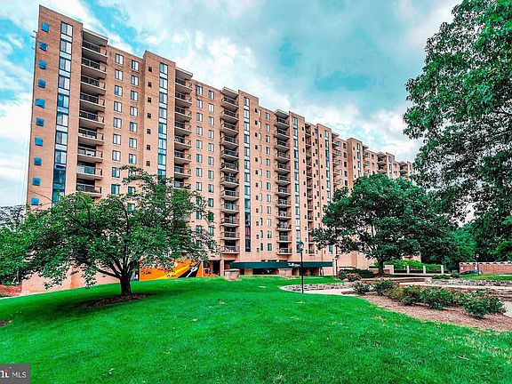2nd image of 4500 S Four Mile Run Dr APT 603