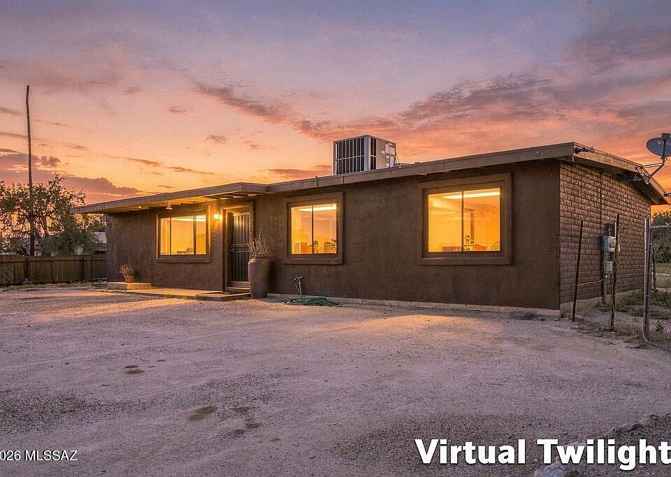 1st image of 3814 W Turkey Ln