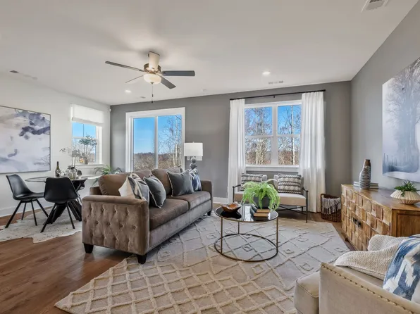 6001 Mill Tree Ct, Nashville, TN 37221