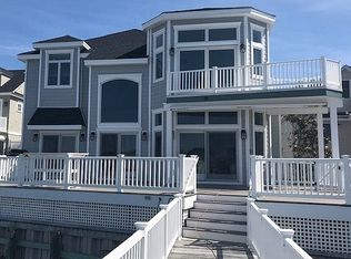 10801 Sunset Dr, Stone Harbor, NJ 08247