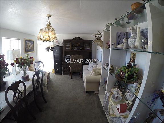 3rd image of 1917 Poplar Ave
