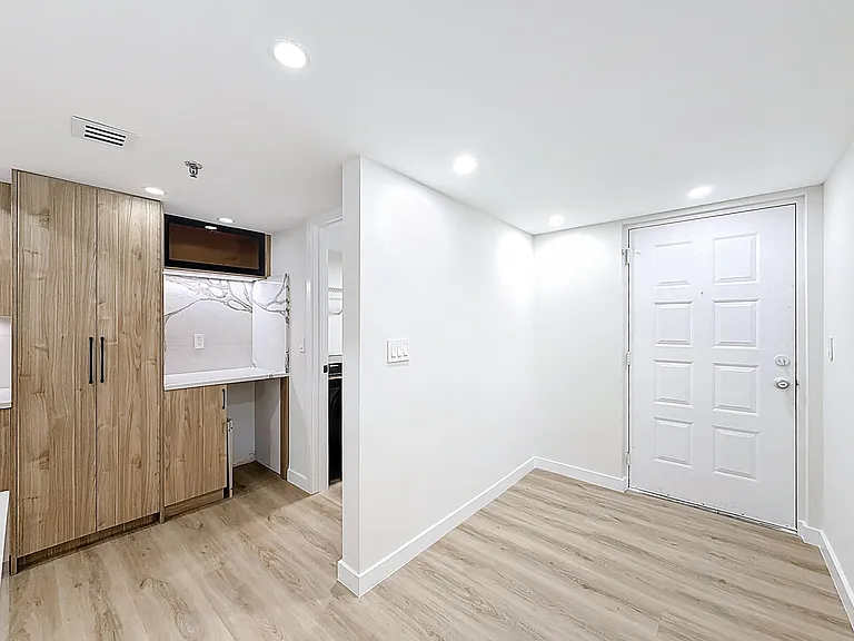 955 Egret Cir #207 — Photo 3