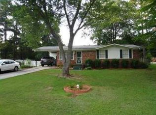 681 Inglewood Dr, Franklin, GA 30217