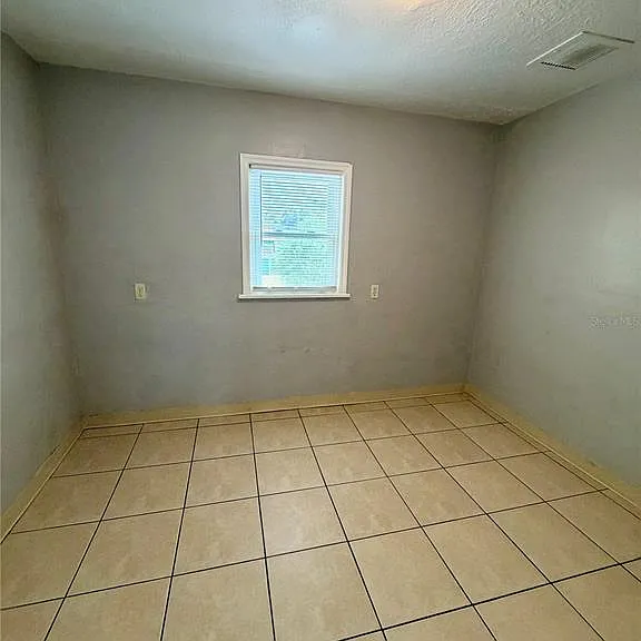 827 Paris Ave S #A — Photo 7