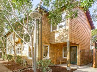 611 Centre Ct, Alameda, CA 94502