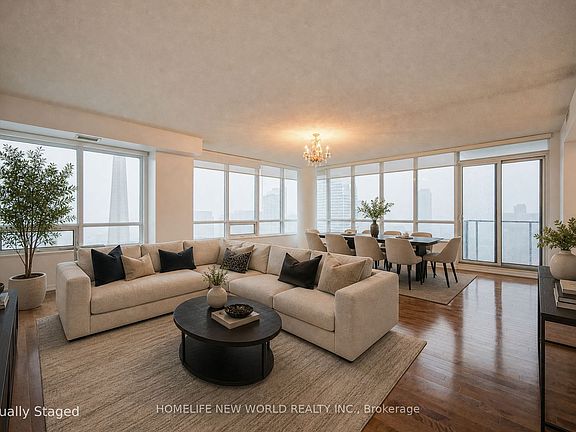 4th image of 65 Bremner Blvd #4905