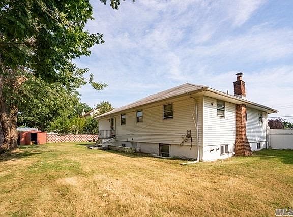 4th image of 353 40th St