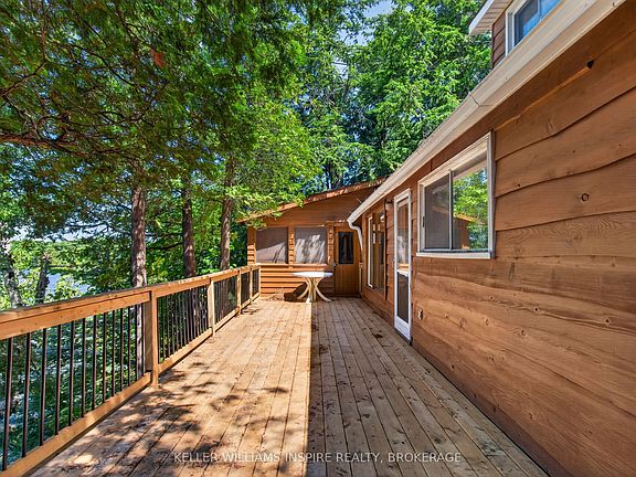 4th image of 28 Lower Lake Ln