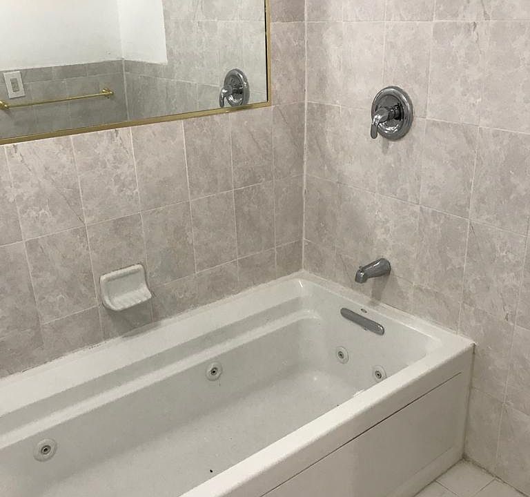 2nd image of 3156 Kings Hwy