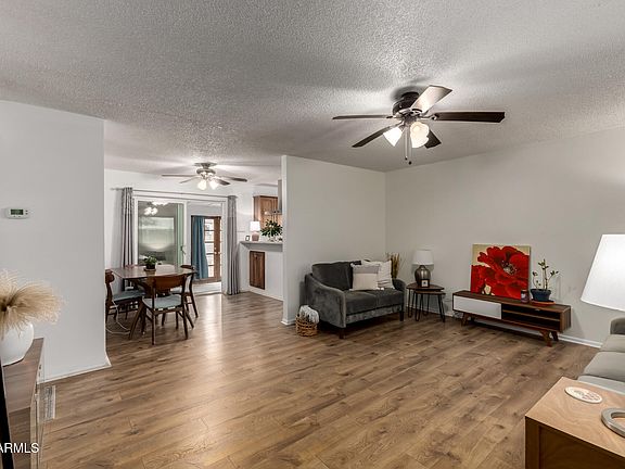 4th image of 1121 S LAWTHER Drive
