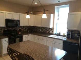 977 E King St #1, Lancaster, PA 17602