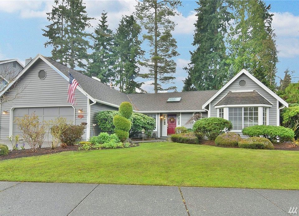 1st image of 2506 161st St SE