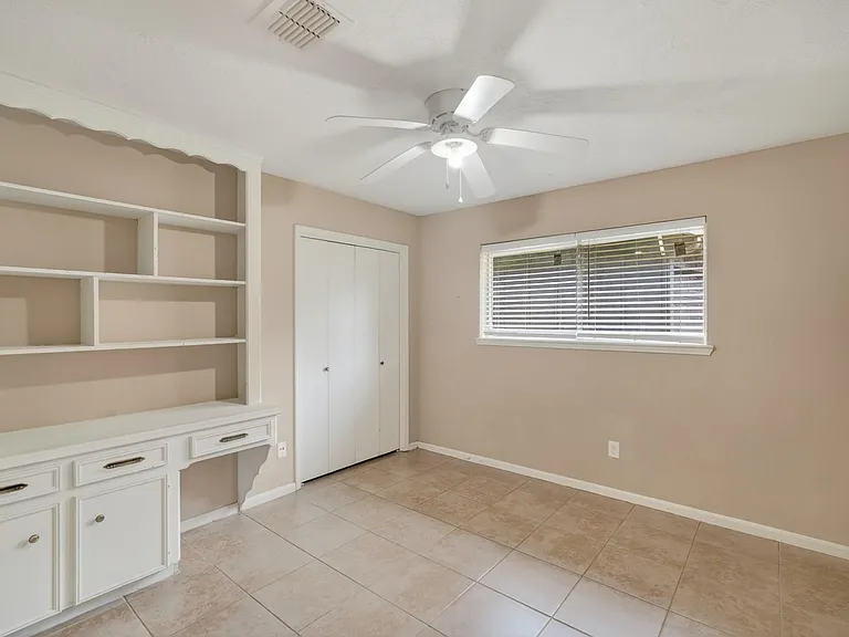 23022 Quail Shute St — Photo 31