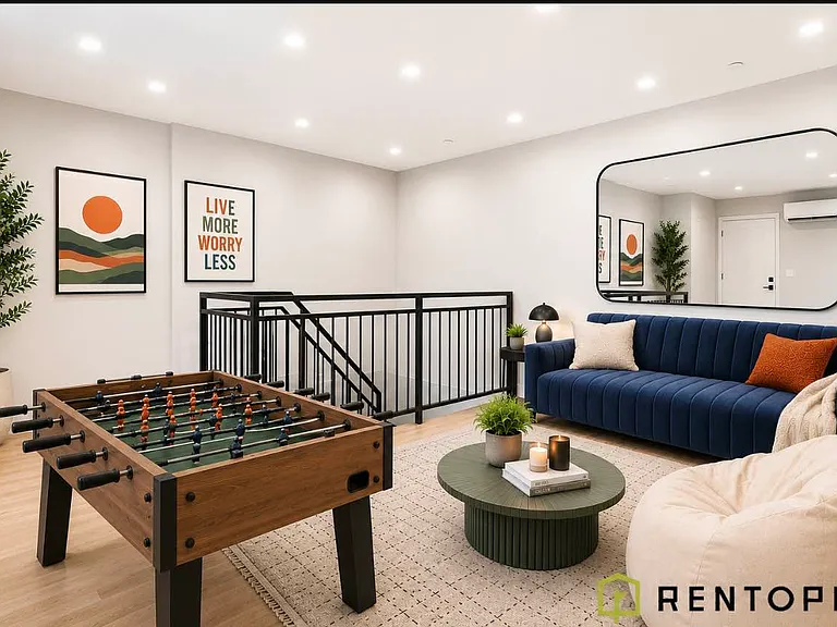 922 Dekalb Ave #5G — Photo 3