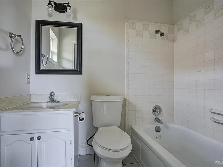 2125 Kerria Ave — Photo 12