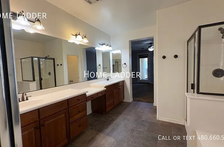20593 W Hamilton St — Photo 10