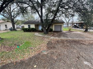 2107 Woodville Rd, Bryan, TX 77803