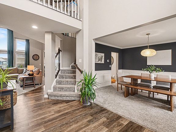 4th image of 1875 Woodward Ct