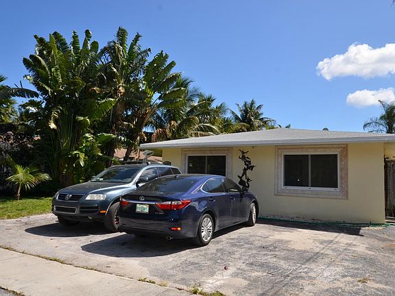 2nd image of 1477 NW 10th St #1