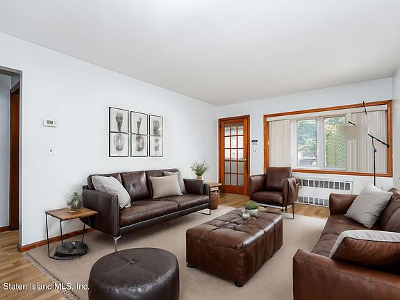 4th image of 146 Lincoln Ave