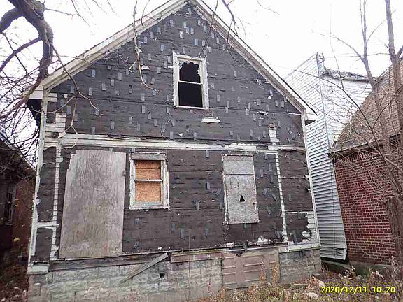 4042 Bewick