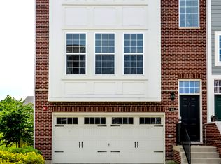 66 Marcel Ln, Schaumburg, IL 60194