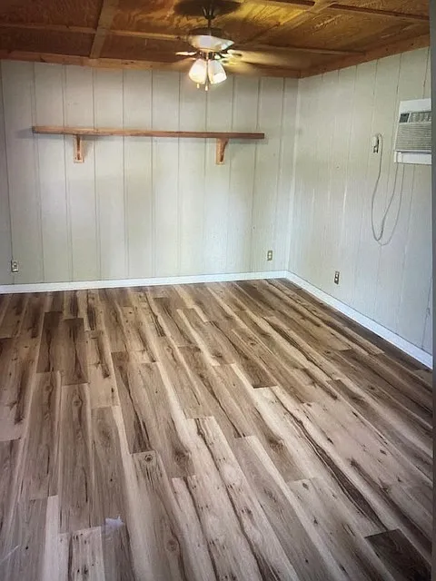2 bed, 700 sqft, $1,300 — Photo 3