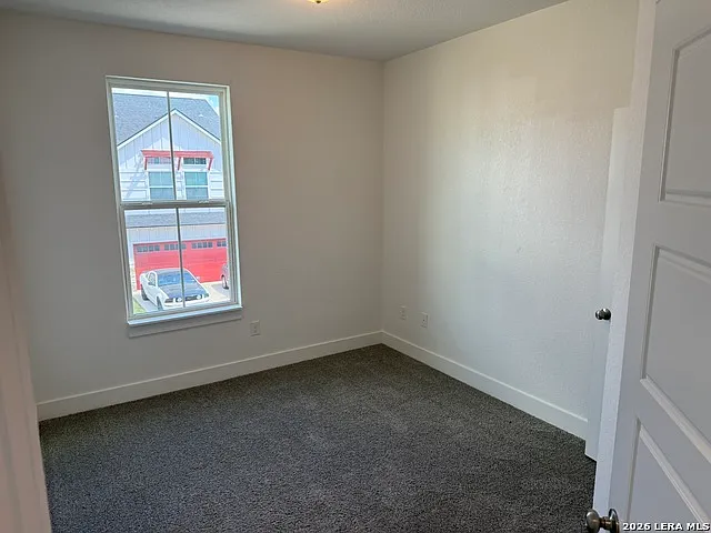 231 Sapphire #1102 — Photo 11