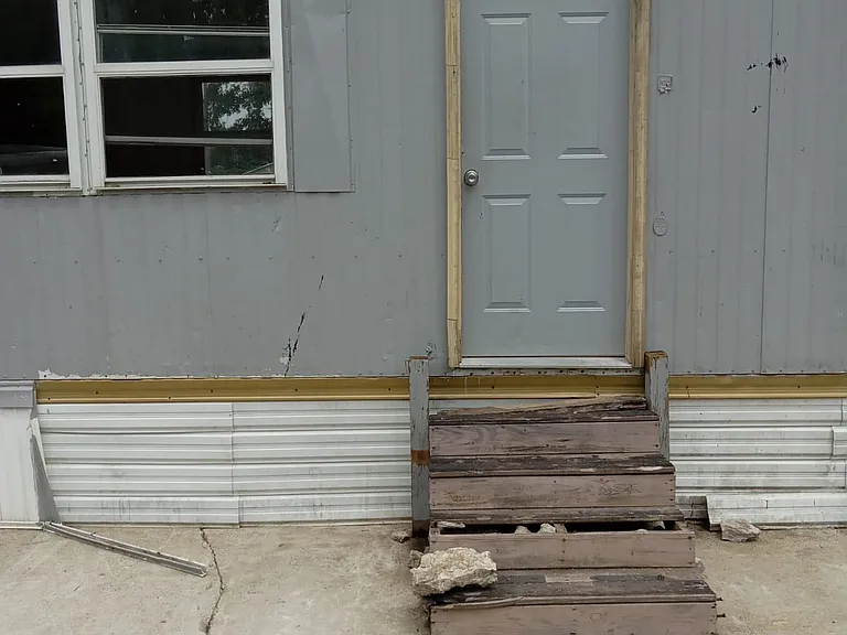 1237 Perrysville Ave #5 — Photo 5