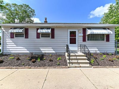9730 W Keefe AVENUE, Milwaukee, WI, 53222