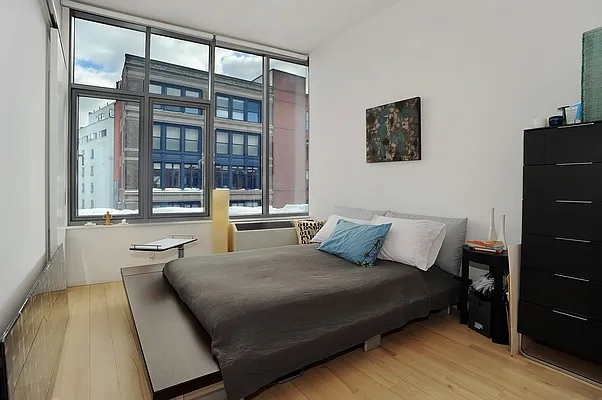 Rented by Corcoran | media 17