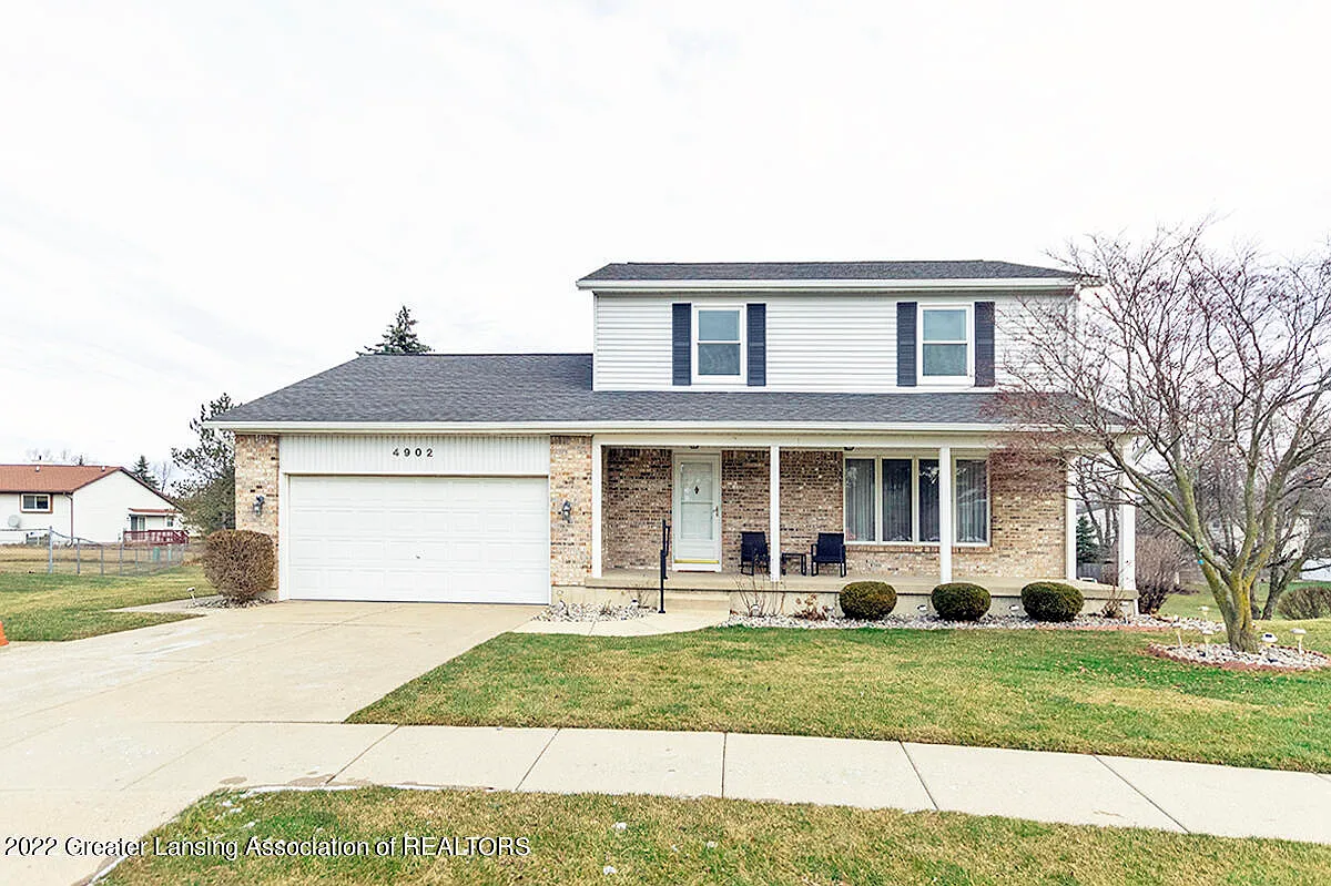 4902 Aspen Dr photo 1