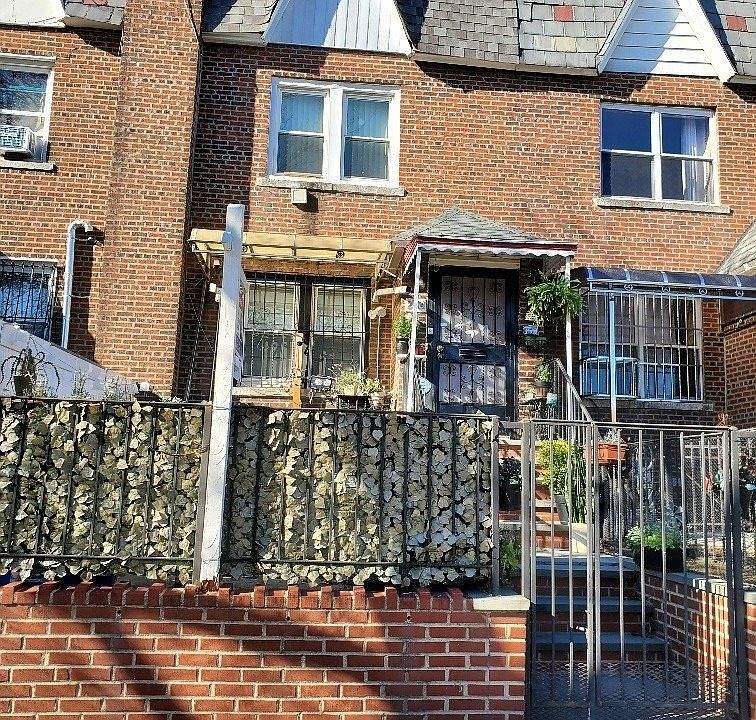 1st image of 25-04 83rd St