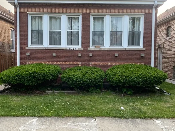 5724 S Trumbull Ave, Chicago, IL 60629