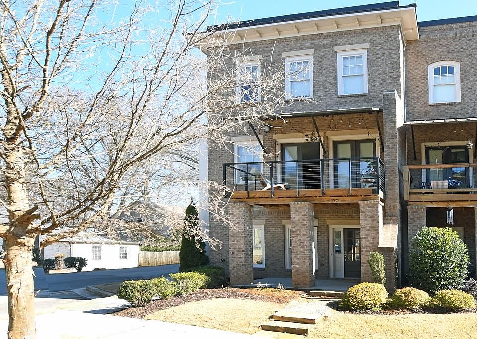 1st image of 172 Easy Pines Way