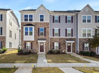 1227 Newell Towns Ln, Charlotte, NC 28262