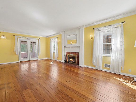 2nd image of 4632 Glenway Ave