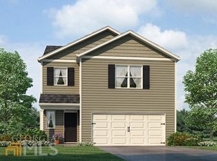 8292 Bluewater Dr, Fairburn, GA 30213