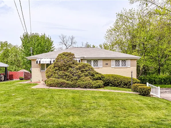 1079 Hedy Lynn Dr, Irwin, PA 15642