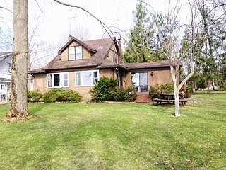 1st image of 3540 Ross St