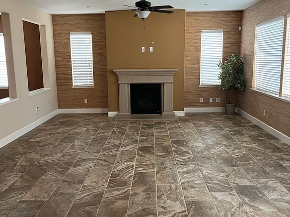 4th image of 5698 Saratoga Cir