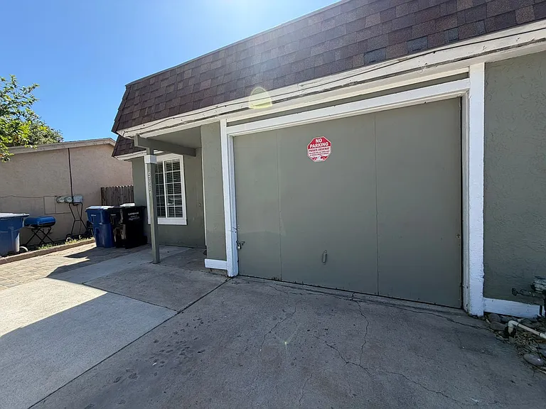 5061 Shell St — Photo 33