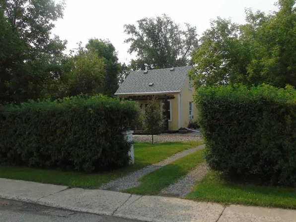 536 N 22nd St, Fort Macleod, AB T0L 0Z0