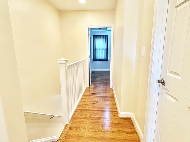 408 Delafield Pl NW — Photo 16