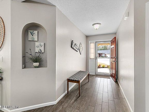 5th image of 12911 FOREST GLEN Court S