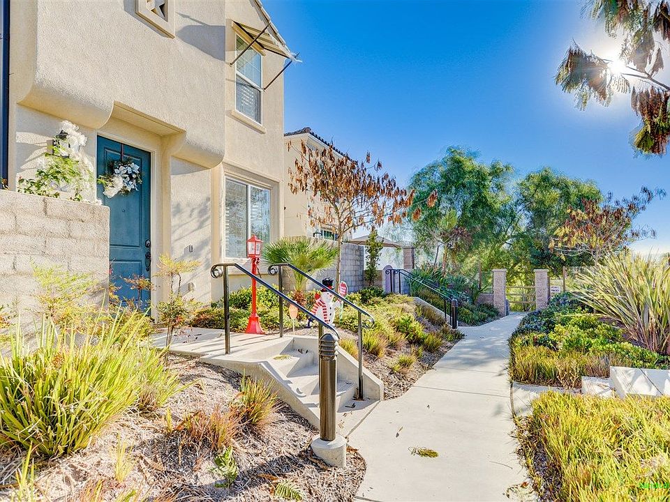 2nd image of 1824 Alcala Ct