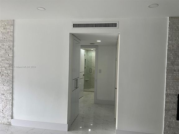 2nd image of 403 NW 72nd Ave APT 217-F
