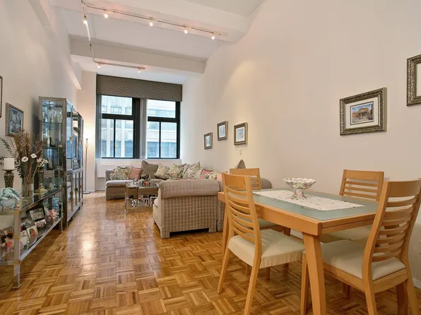 310 East 46th Street image 1 of 4