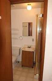 5th image of 1004 17th Ave SE #1