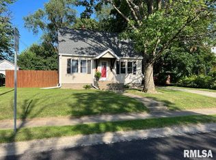 117 Franklin St, Washington, IL 61571